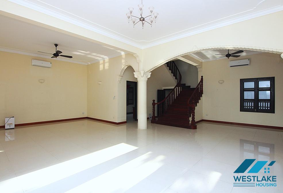 Beautiful 6 bedrooms house with swimming pool for rent in To Ngoc Van, Tay Ho, Ha Noi