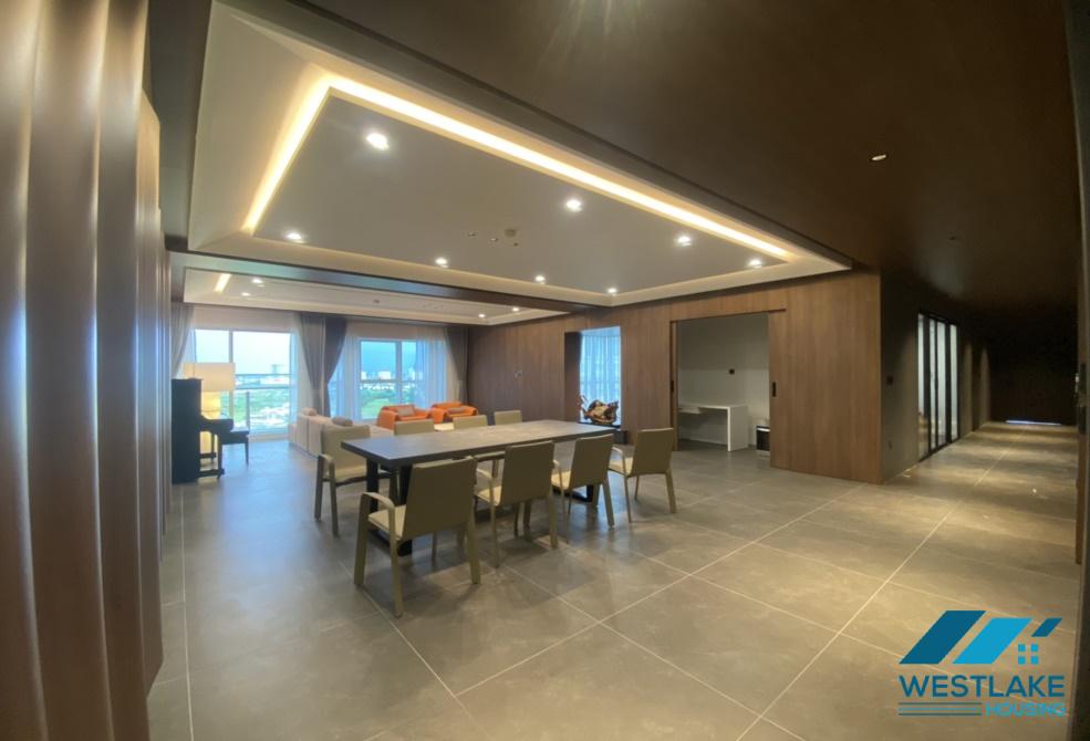 Spacious apartment for rent in Ciputra Tay Ho, Ha Noi