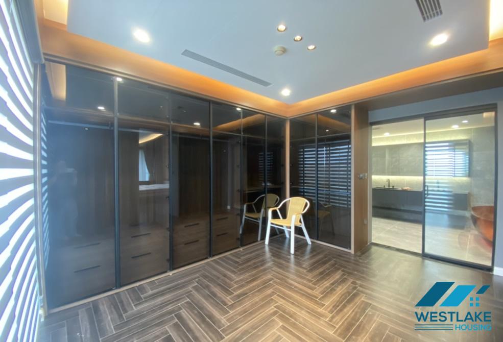 Spacious apartment for rent in Ciputra Tay Ho, Ha Noi