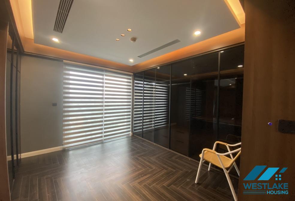 Spacious apartment for rent in Ciputra Tay Ho, Ha Noi