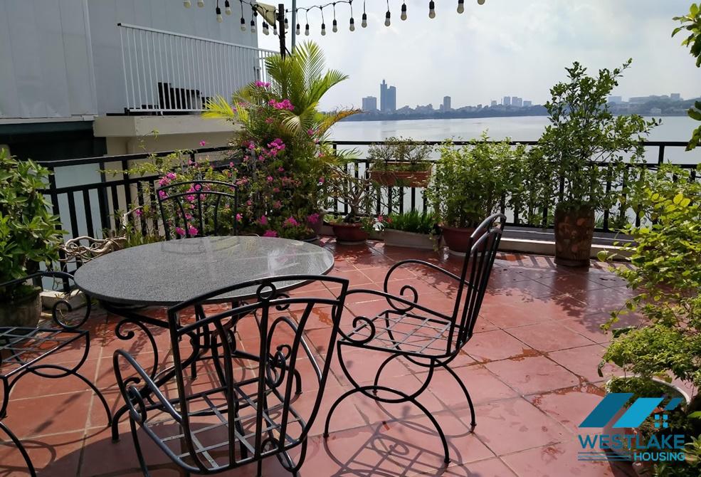 A cheap one bedroom apartment for rent in Dang Thai Mai, Tay Ho
