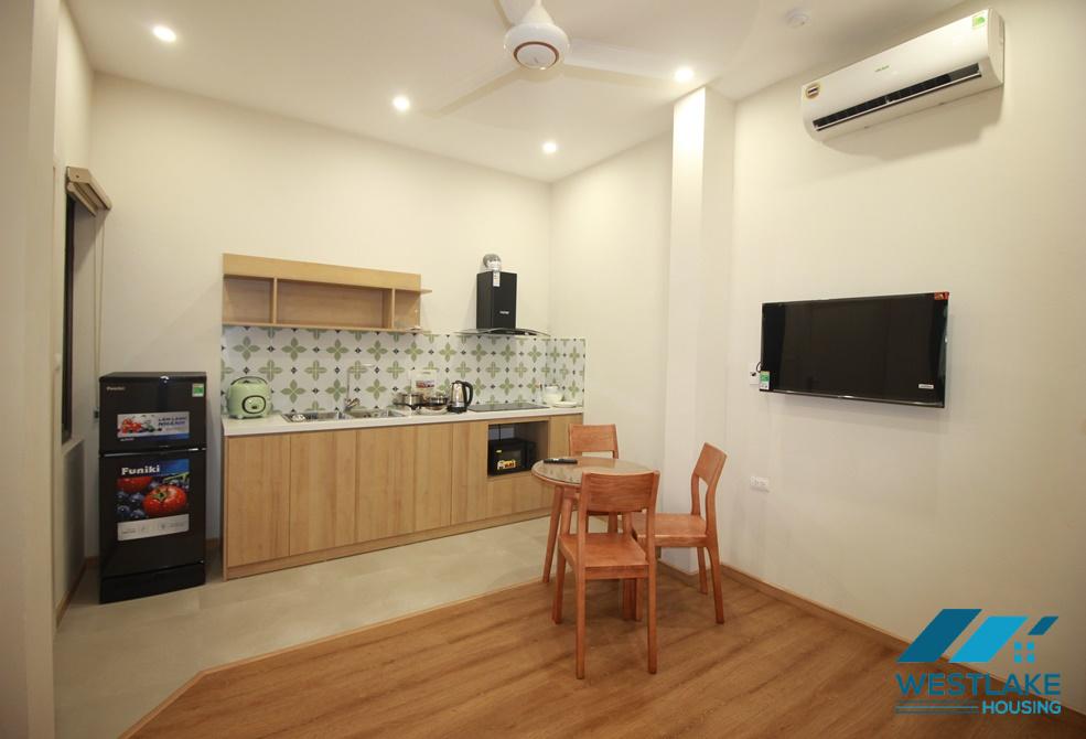 Cho thuê căn hộ 1 phòng ngủ mới xây tại Tô Ngọc Vân, Tây Hồ