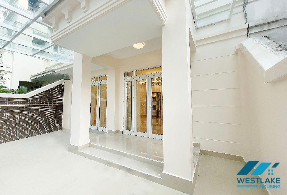 A beautiful villa with elevator for rent in T Block, Ciputra, Ha Noi