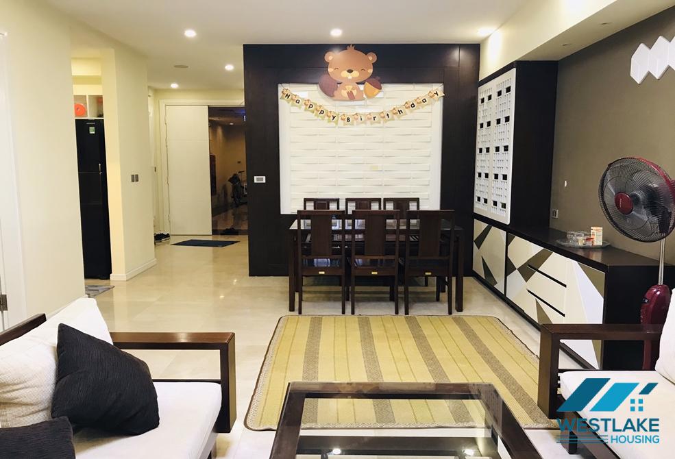 An affordable 3 bedrooms apartment in Ciputra for rent, Tay Ho, Ha Noi