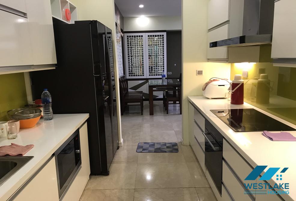An affordable 3 bedrooms apartment in Ciputra for rent, Tay Ho, Ha Noi