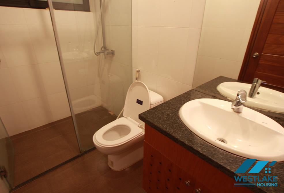A cozy and spacious 1 bedroom apartment for rent in Tay Ho, Ha Noi