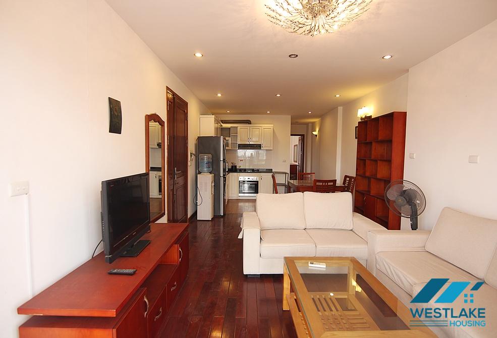 High floor, 02 bedrooms apartment for rent in Dang Thai Mai, Tay Ho, Ha Noi