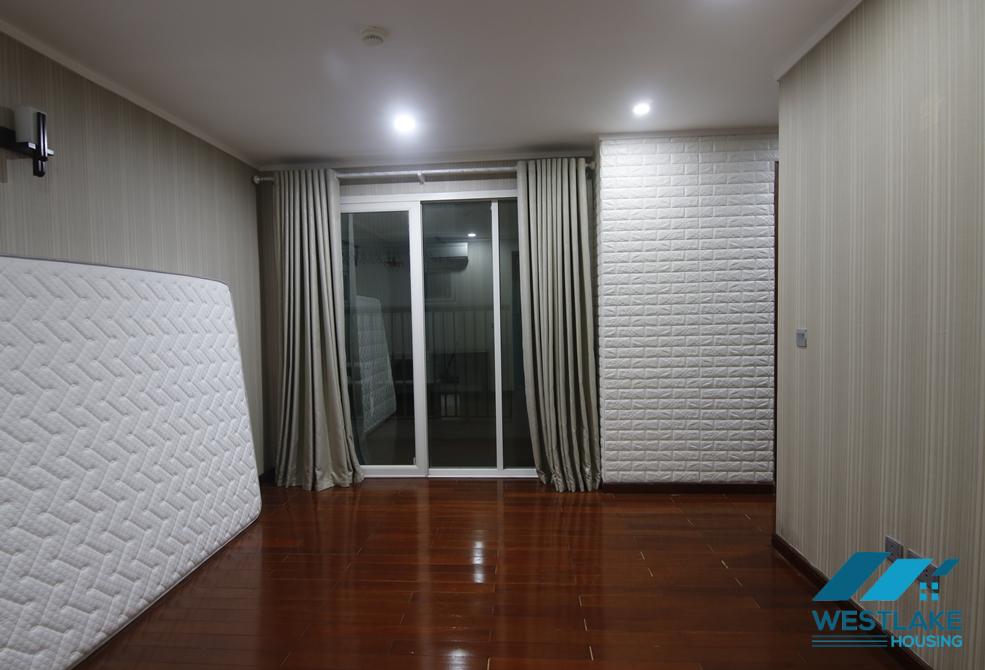 Spacious high floor 4 bedrooms apartment for rent in Ciputra, Tay Ho, Hanoi