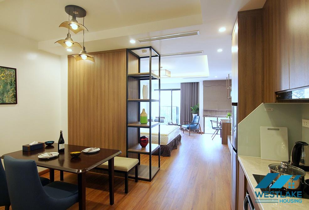 A lakeside studio for rent in Tay Ho, Ha Noi