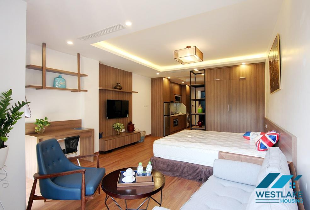 A lakeside studio for rent in Tay Ho, Ha Noi