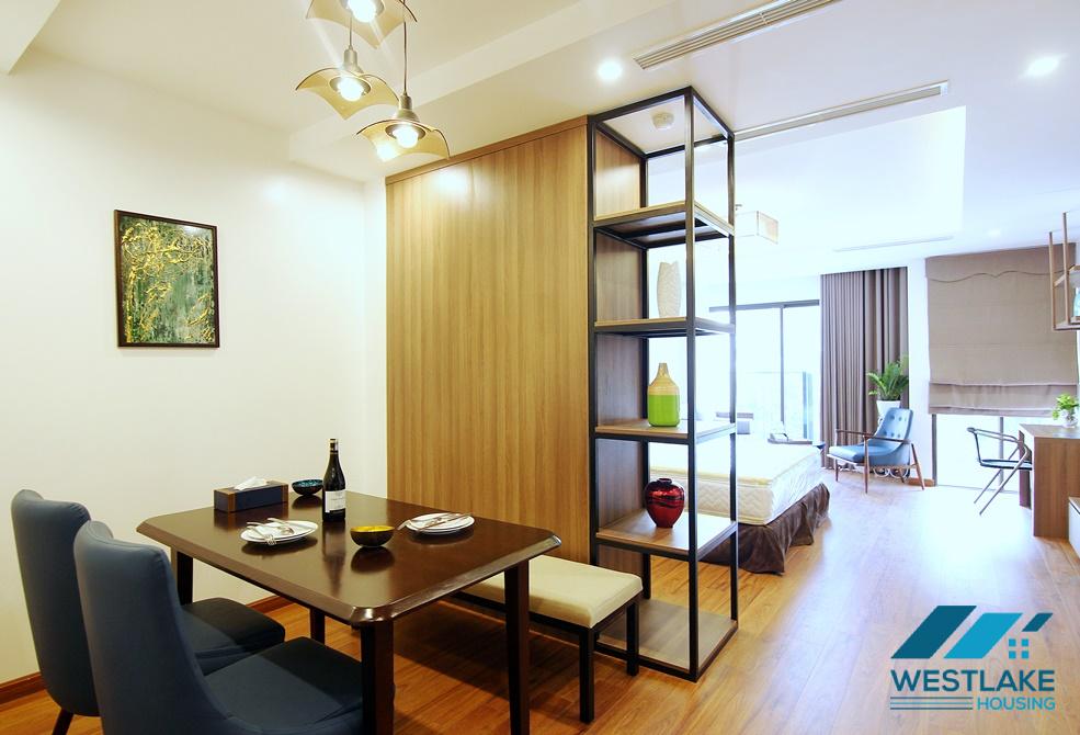 A lakeside studio for rent in Tay Ho, Ha Noi