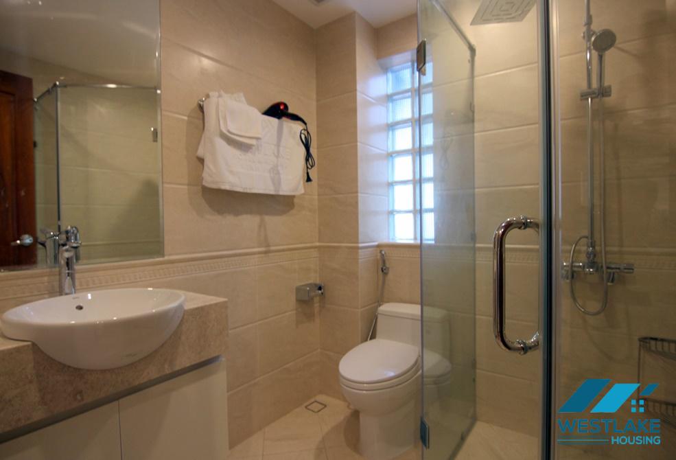 A lakeside studio for rent in Tay Ho, Ha Noi