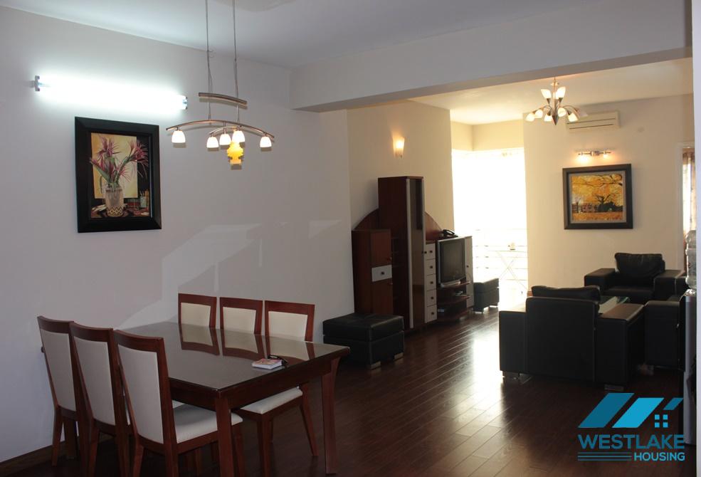 Cho thuê căn hộ 123m²  tầng cao, 3PN tại E5 Ciputra