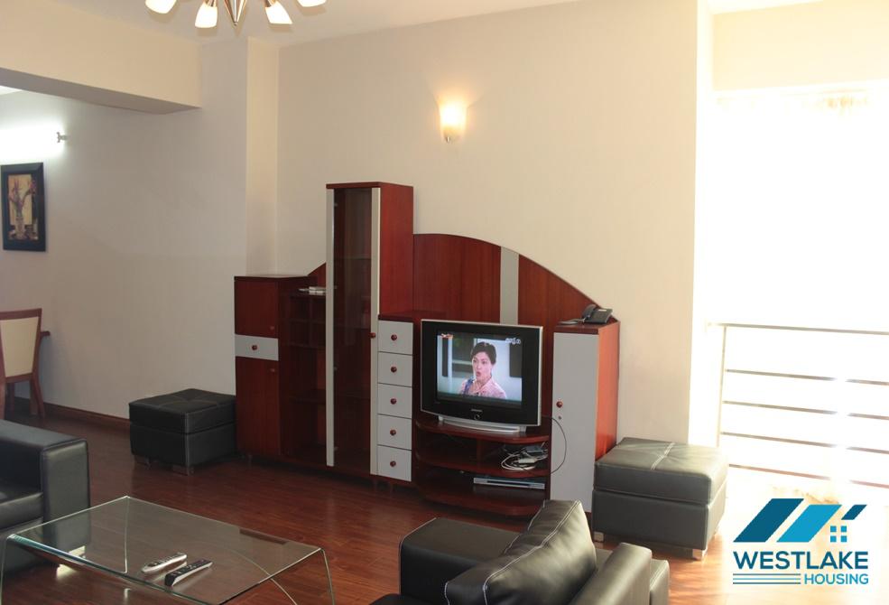 Cho thuê căn hộ 123m²  tầng cao, 3PN tại E5 Ciputra
