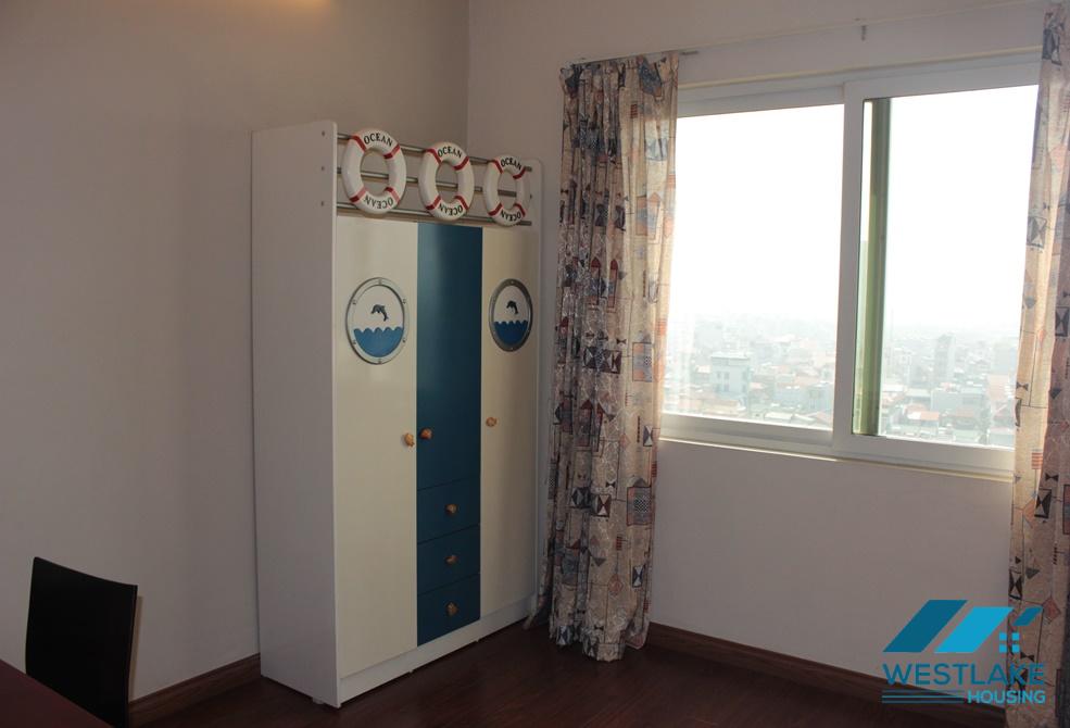 Cho thuê căn hộ 123m²  tầng cao, 3PN tại E5 Ciputra