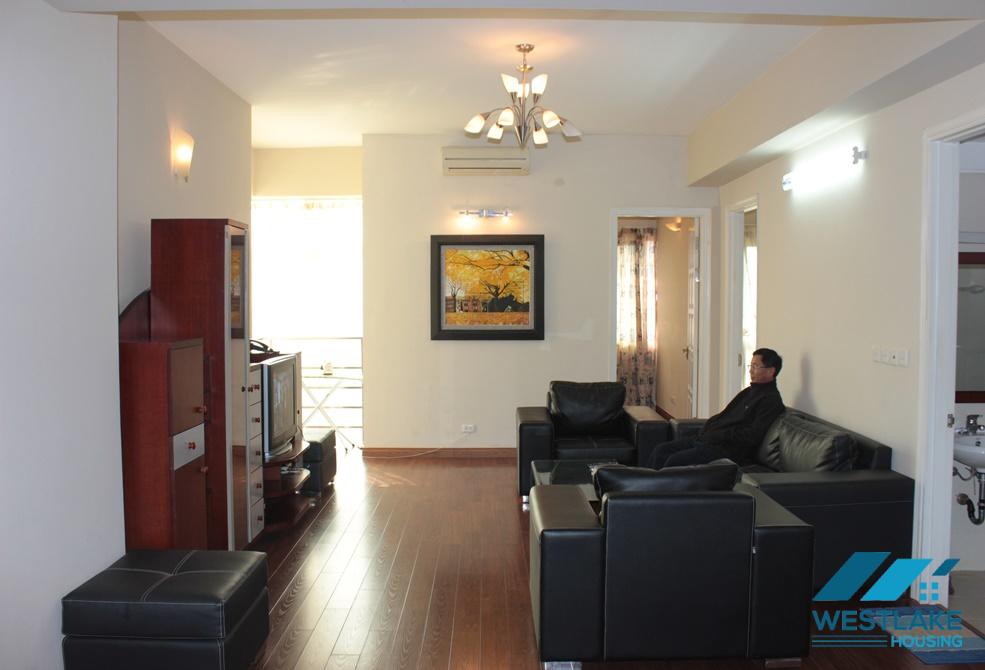 Cho thuê căn hộ 123m²  tầng cao, 3PN tại E5 Ciputra
