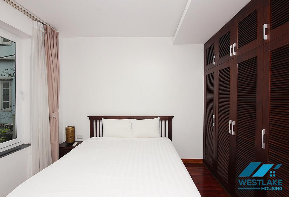 Spacious 3 bedrooms apartment with lake view for rent in Tay Ho, Ha Noi