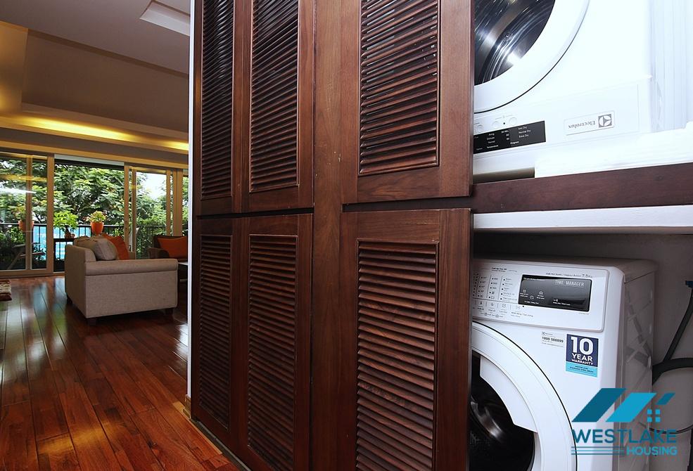 Spacious 3 bedrooms apartment with lake view for rent in Tay Ho, Ha Noi