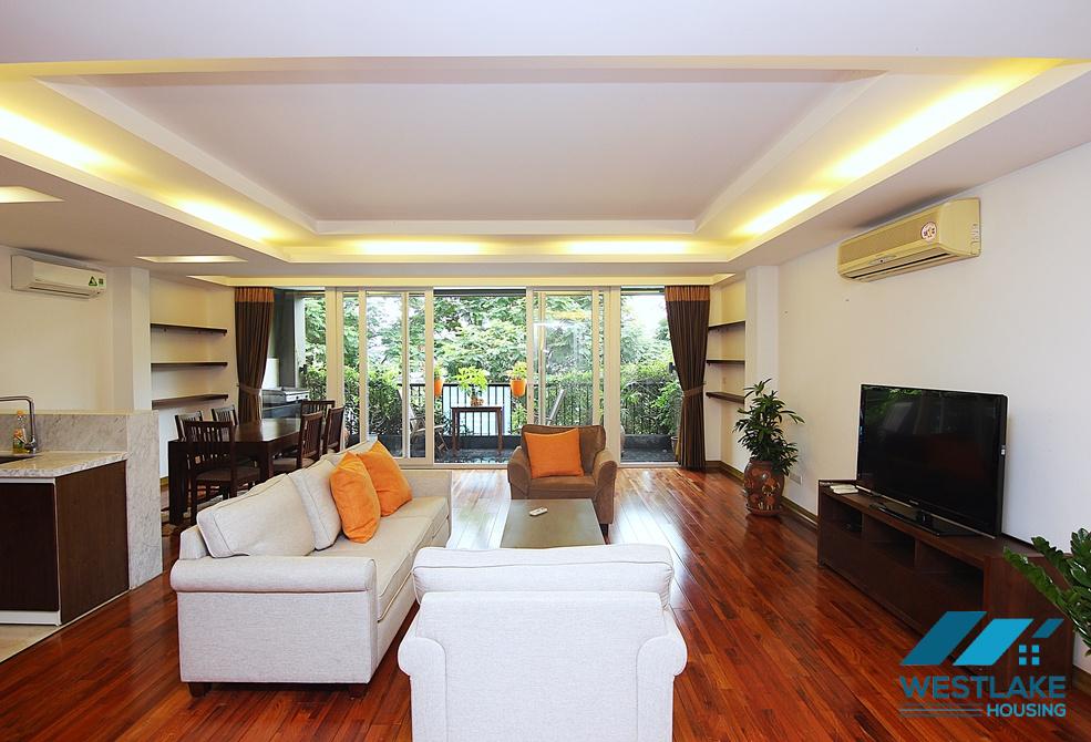 Spacious 3 bedrooms apartment with lake view for rent in Tay Ho, Ha Noi