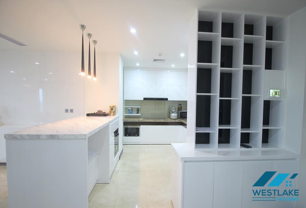 High floor 4 bedrooms apartment with nice view for rent in L tower Ciputa, Hanoi