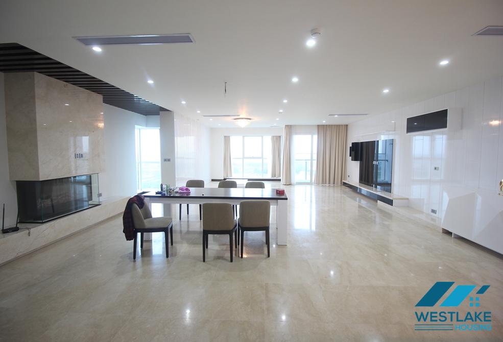 High floor 4 bedrooms apartment with nice view for rent in L tower Ciputa, Hanoi