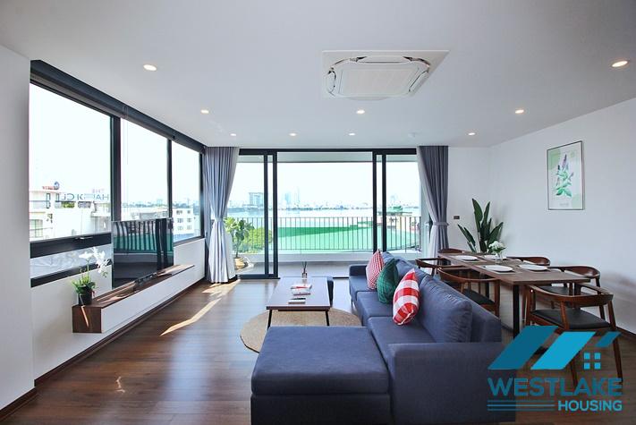 Cho Thuê Căn Hộ 2 Phòng Ngủ Mơi Đẹp, Ban Công Rộng Thoáng, View Hồ Tại Tây Hồ, Hà Nội