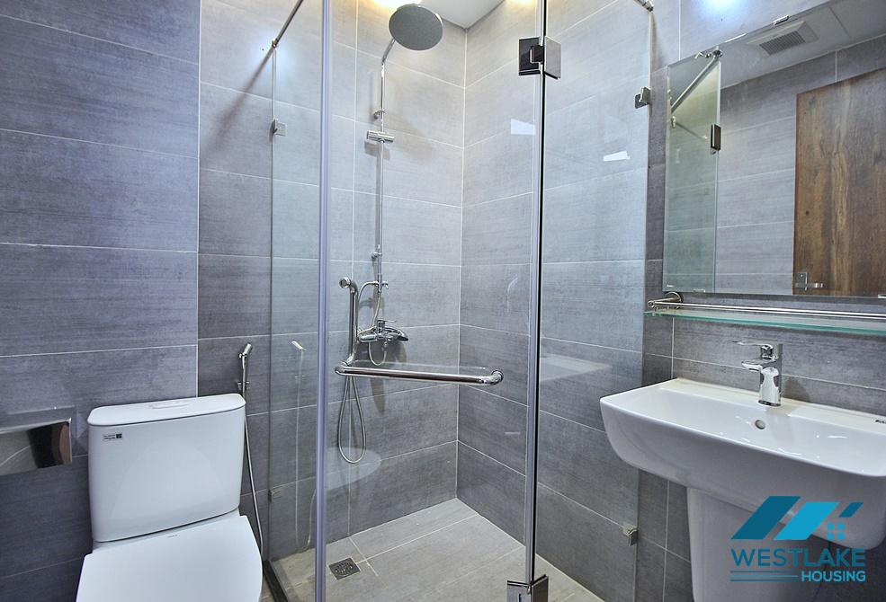 Căn Hộ 1 Phòng Ngủ Đẹp Có Ban Công  Cho Thuê Tại Yên Phụ, Tây Hồ, Hà Nội