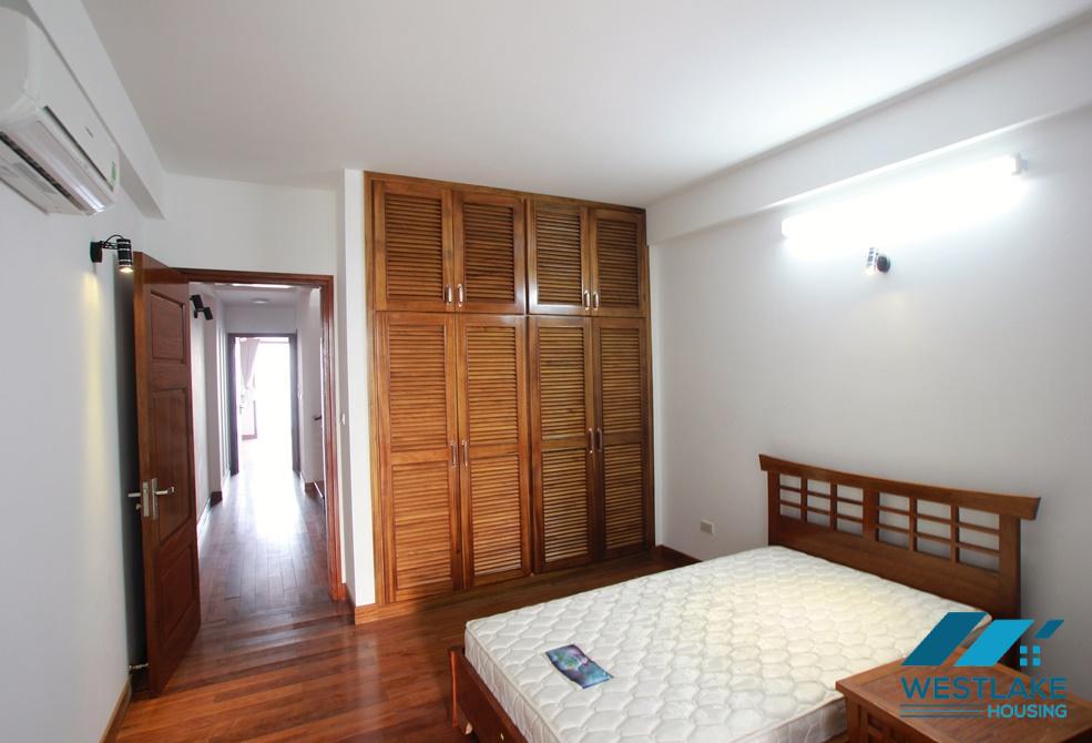 A nice house near the lake for rent in Tay Ho, Ha Noi