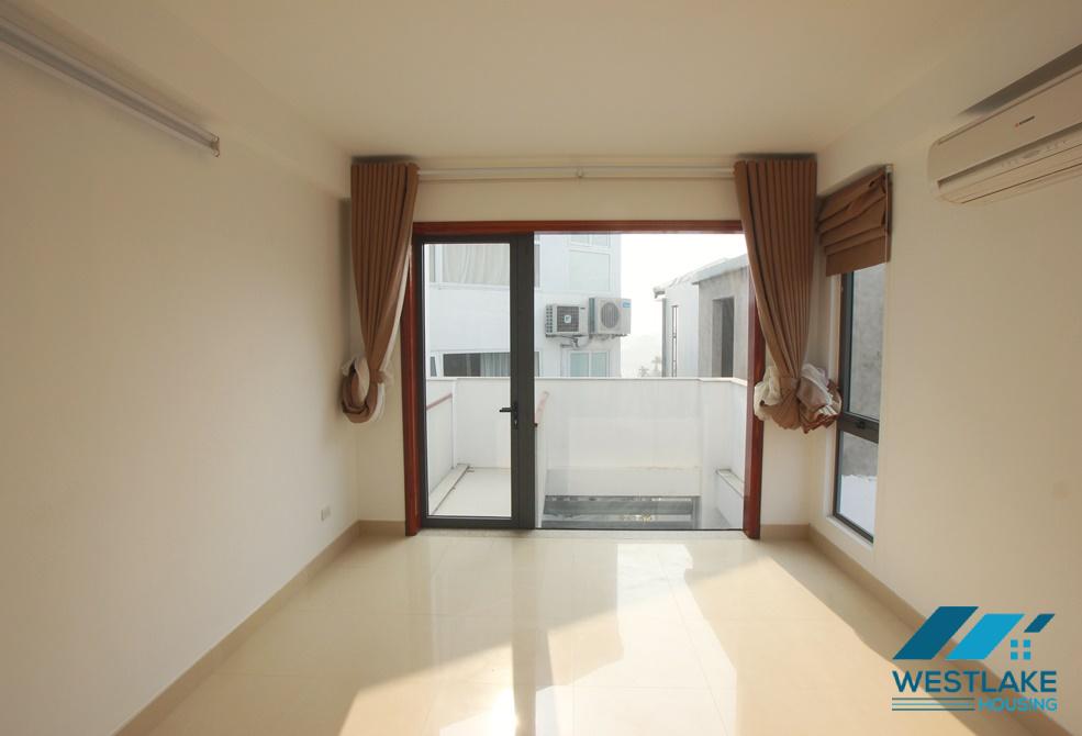 A nice house near the lake for rent in Tay Ho, Ha Noi