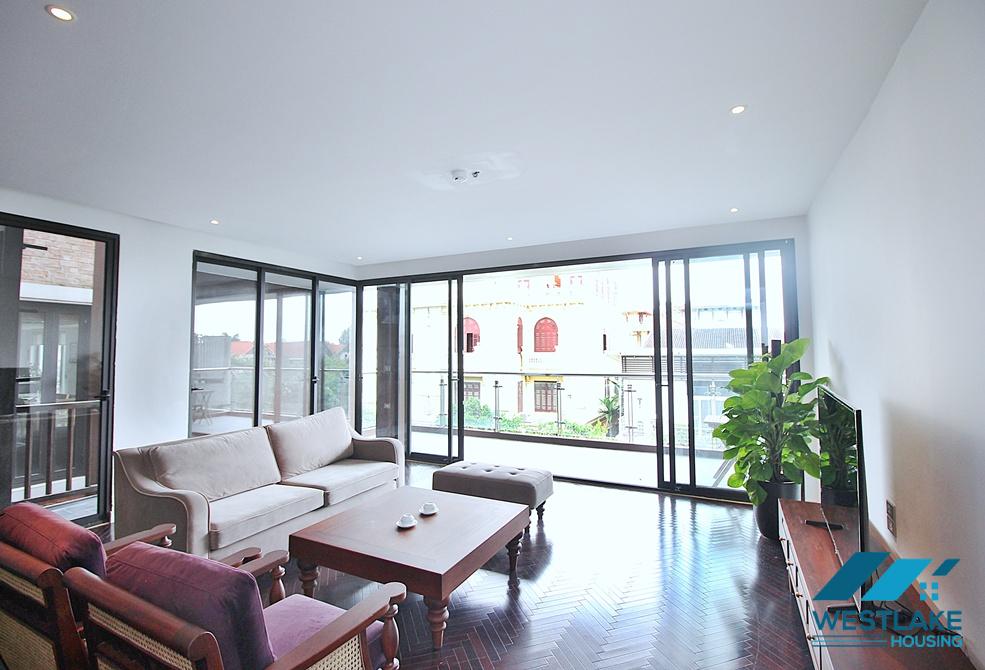 Renovated 4 bedrooms serviced apartment for rent in Dang Thai Mai area, Tay Ho, Ha Noi