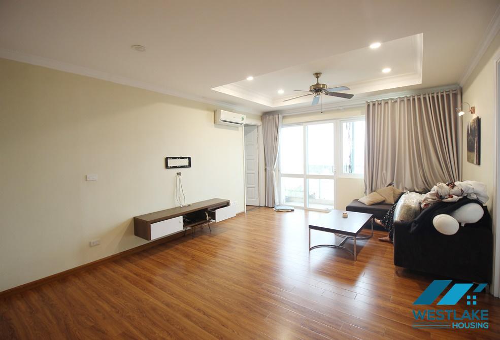 Cho thuê căn hộ 3 phòng ngủ đầy đủ nội thất tại Ciputra, Hà Nội