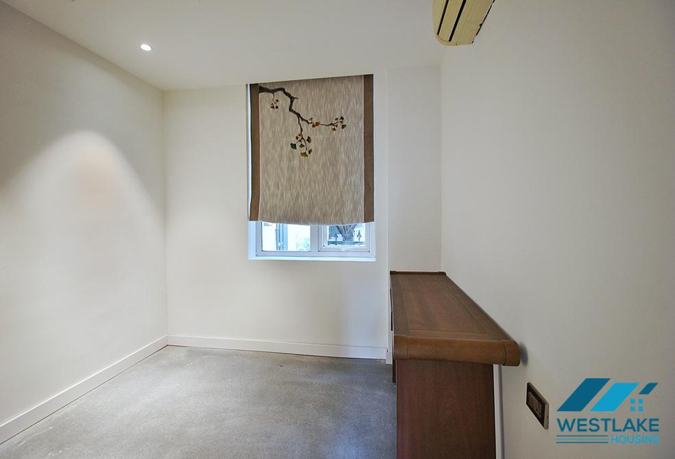Good quality 2 bedrooms apartment for rent in Dang Thai Mai area, Tay Ho, Ha Noi