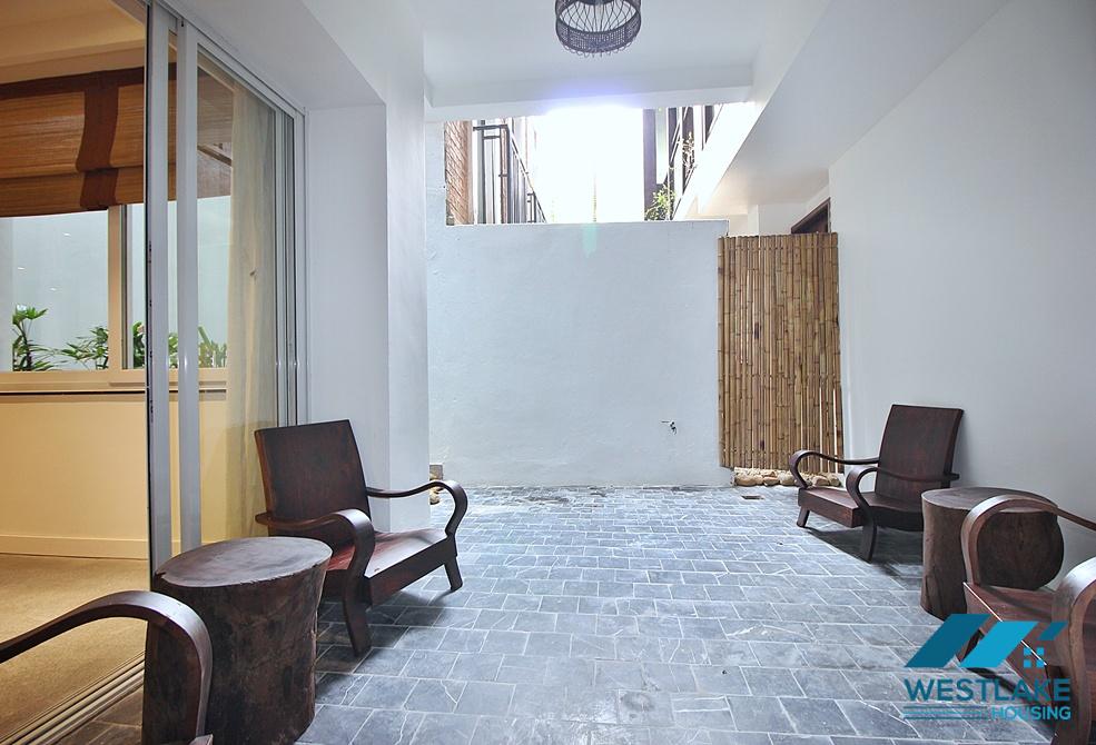 Good quality 2 bedrooms apartment for rent in Dang Thai Mai area, Tay Ho, Ha Noi