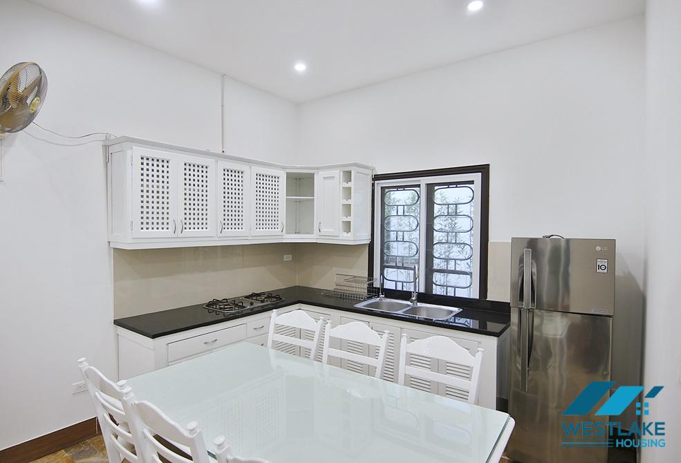 A nice and lovely house for rent in Tay Ho, Ha Noi