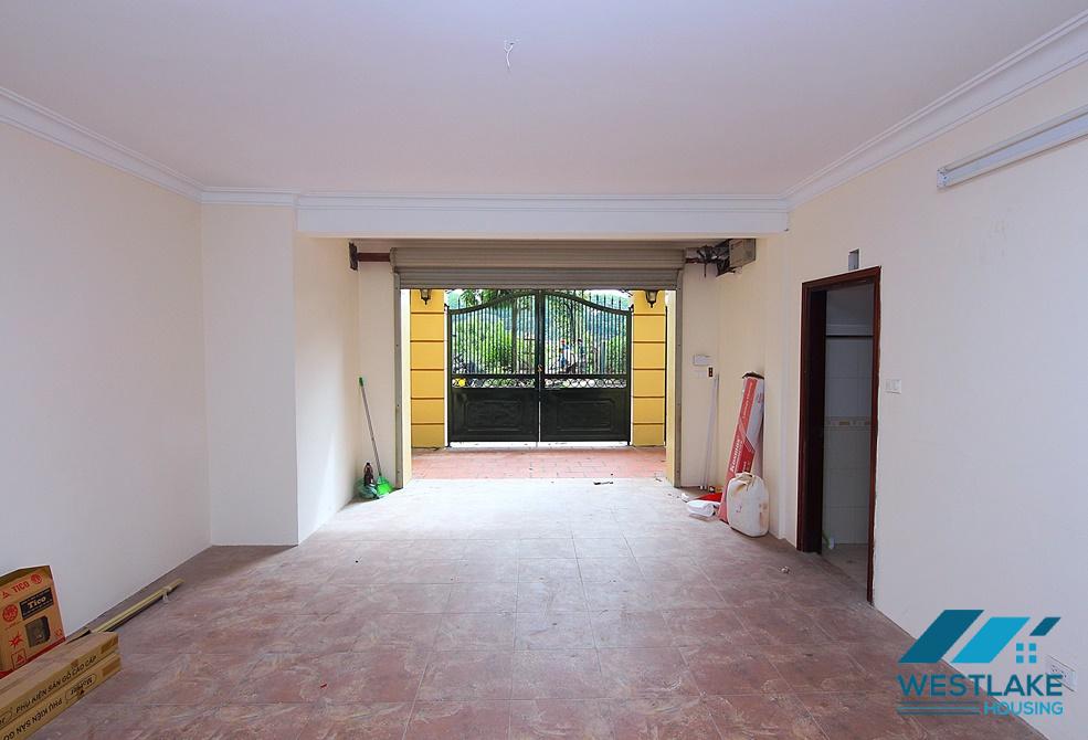 A spacious French style villa for rent in Tay Ho, Ha Noi