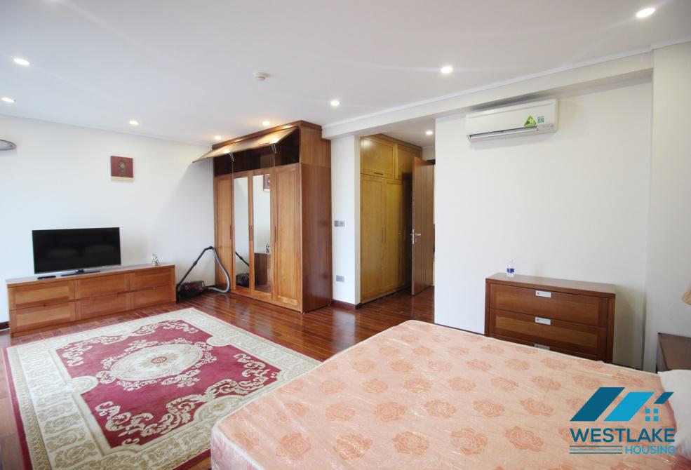 A beautiful and newly-finished 3 bedroom apartment for rent in Ciputra L Tower, Tay Ho, Ha Noi