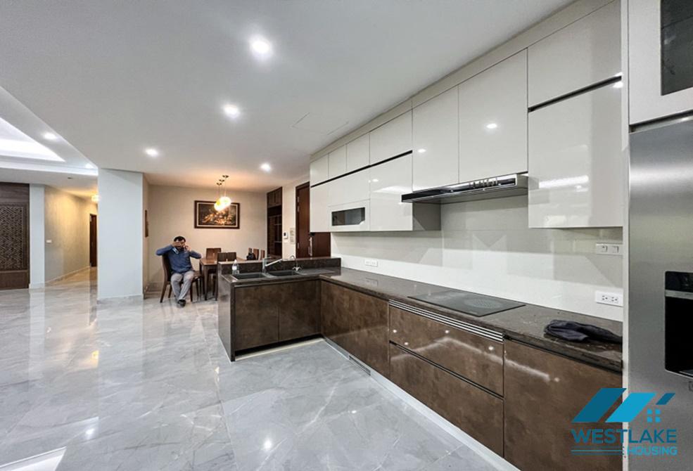 Spacious 4 bedrooms apartment in Ciputra for rent, L Tower, Tay Ho, Ha Noi