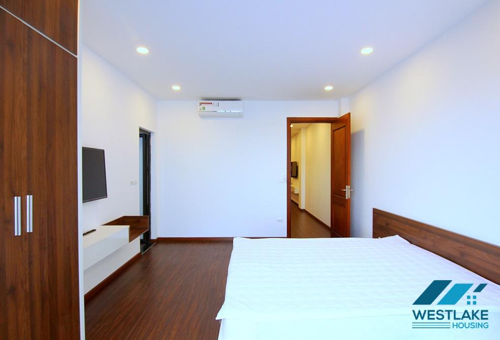 A nice 2 bedroom apartment for rent in Yen Phu, Tay Ho ,Ha Noi