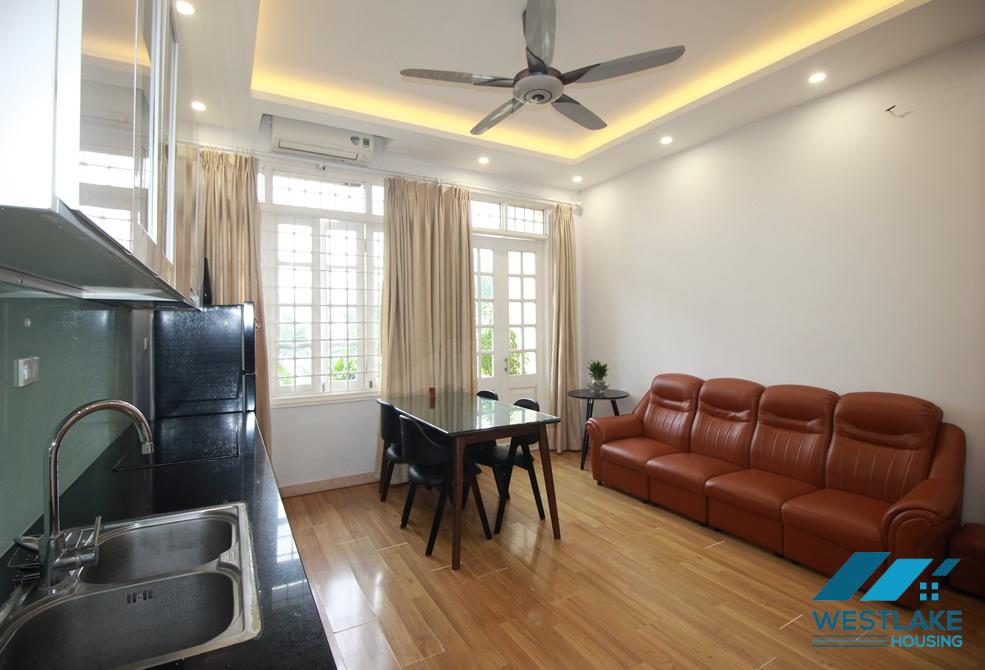 Affordable price one bedroom apartment for rent in Dang Thai Mai area, Tay Ho, Ha Noi