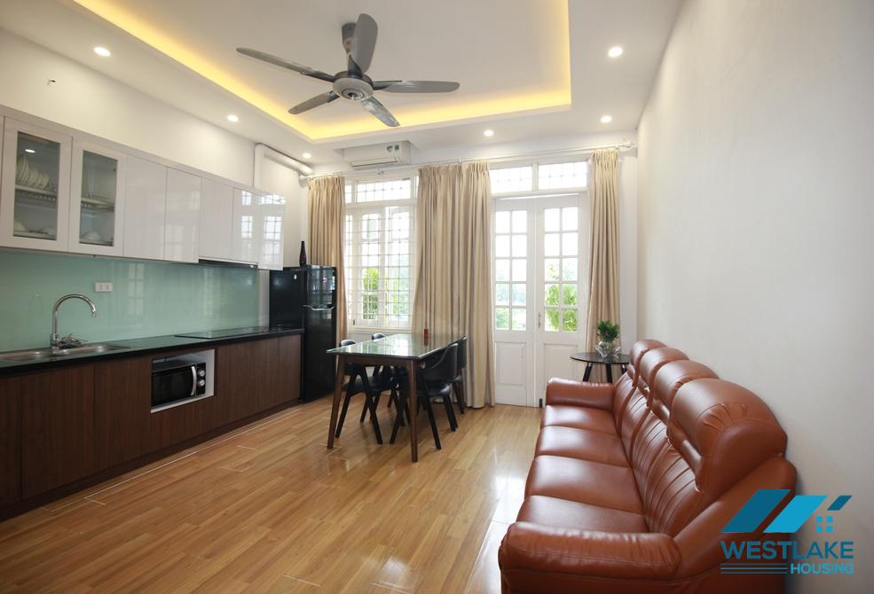 Affordable price one bedroom apartment for rent in Dang Thai Mai area, Tay Ho, Ha Noi