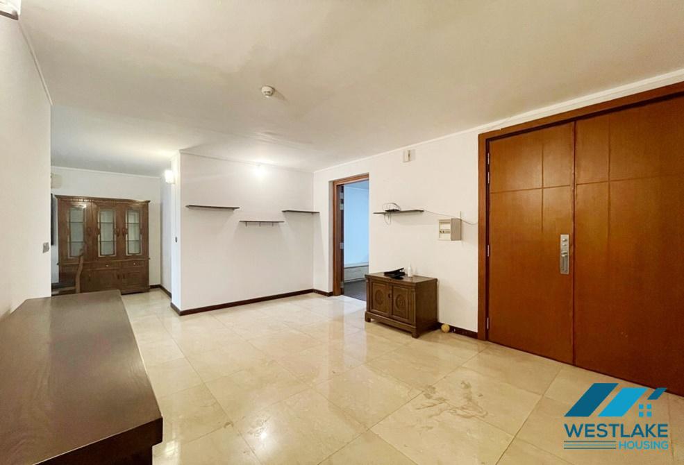A newly and nice a partment for rent in L2 Ciputra, Tay Ho, Ha Noi