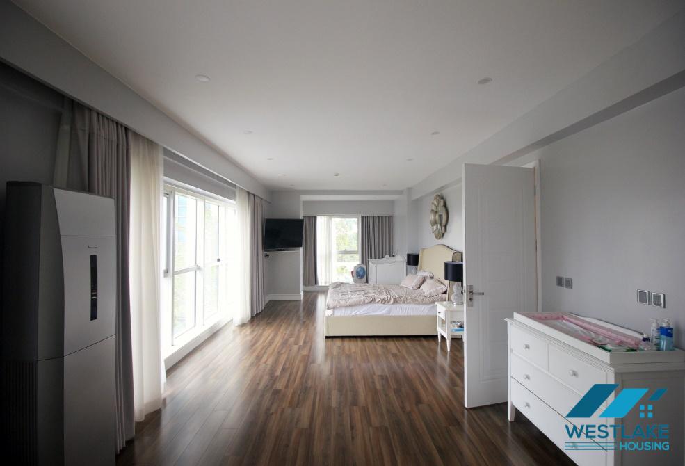 Big and bright apartments in L2 building Ciputra, Tay Ho area, Ha Noi
