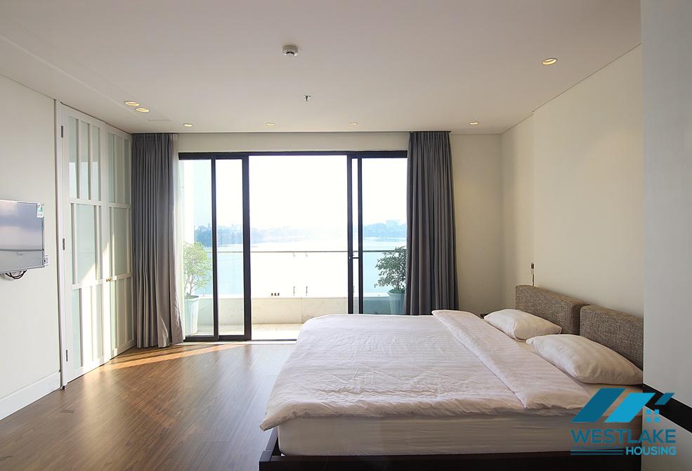 Lake view 2 bedroom apartment for rent in Yen phu, Tay Ho, Ha Noi