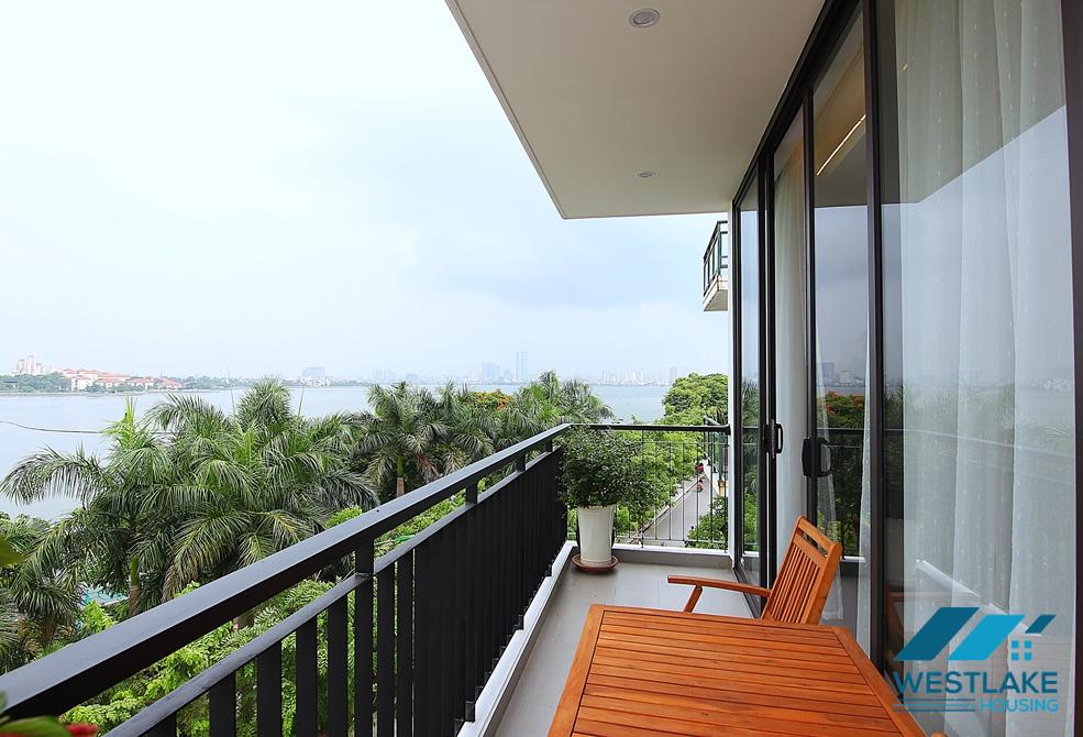 Căn Hộ 2 Phòng Ngủ Tuyệt Đẹp,Ban Công, View Hồ Sáng Thoáng Cho Thuê Tại Tây Hồ, Hà Nội