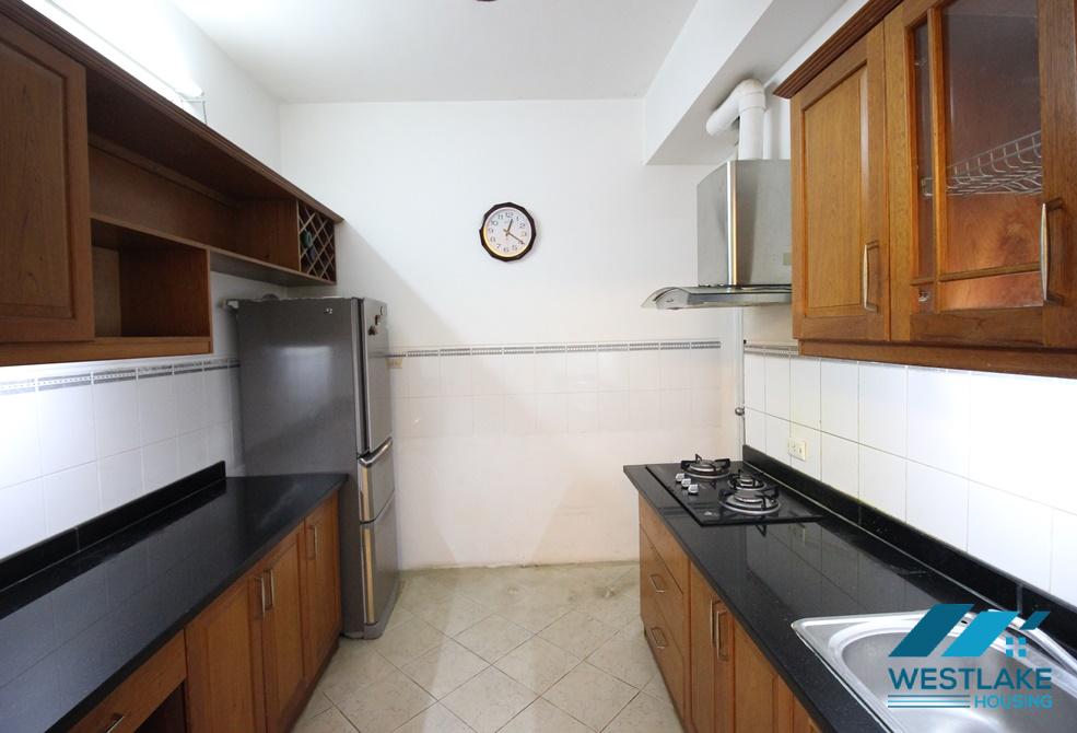 Cho thuê căn hộ 3PN tuyệt đẹp, đầy đủ nội thất cao cấp tại Ciputra