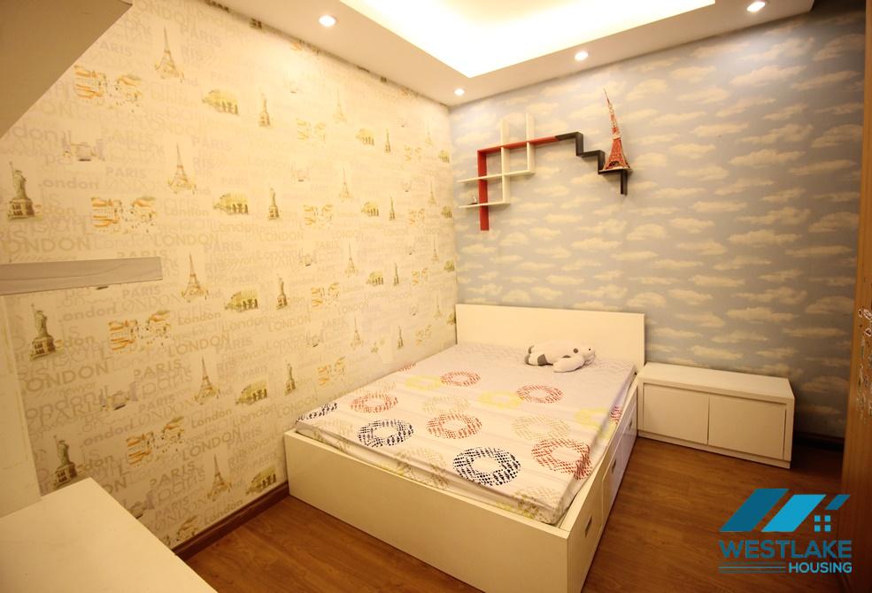 Cho thuê căn hộ 3PN tuyệt đẹp, đầy đủ nội thất cao cấp tại Ciputra