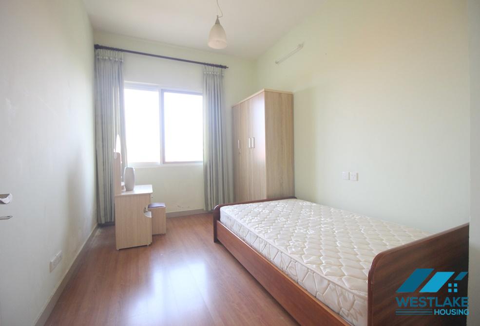 Cho thuê căn hộ 4 phòng ngủ giá rẻ tại Ciputra, Tây Hồ