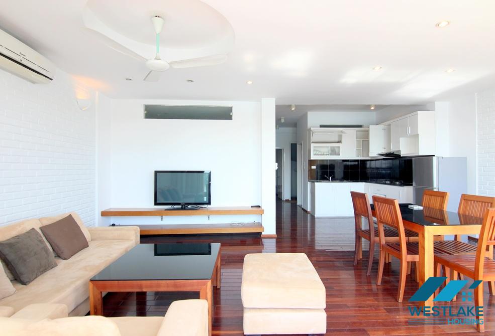 Lake view 02 bedrooms apartment for rent in Tay Ho, Ha Noi