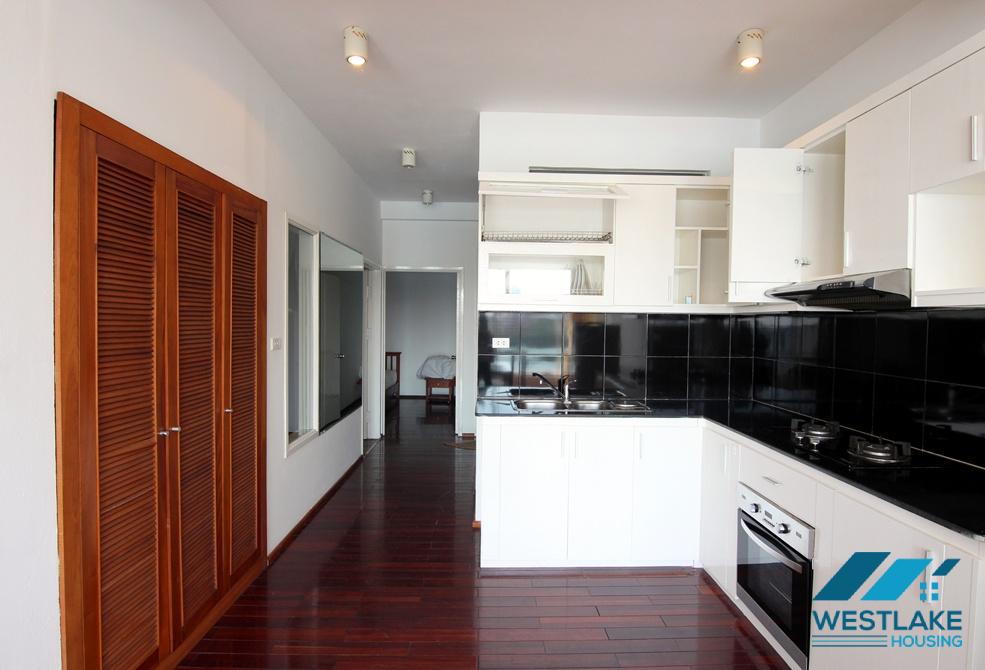 Lake view 02 bedrooms apartment for rent in Tay Ho, Ha Noi
