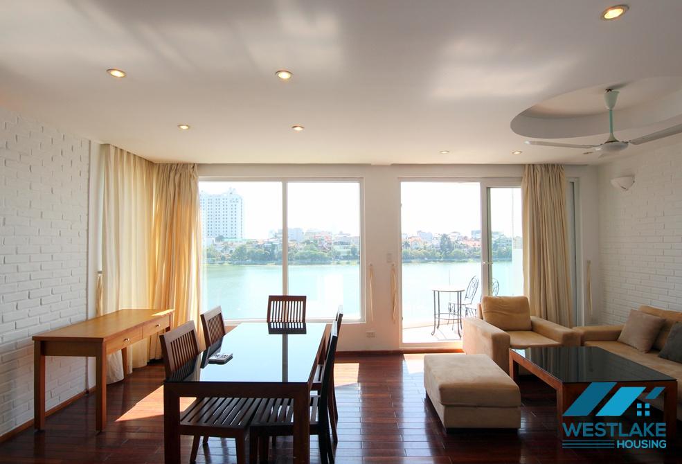 Lake view 02 bedrooms apartment for rent in Tay Ho, Ha Noi